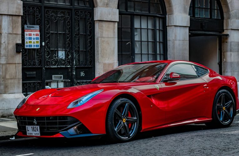 Est-il intéressant d’acheter une Ferrari d’occasion ?